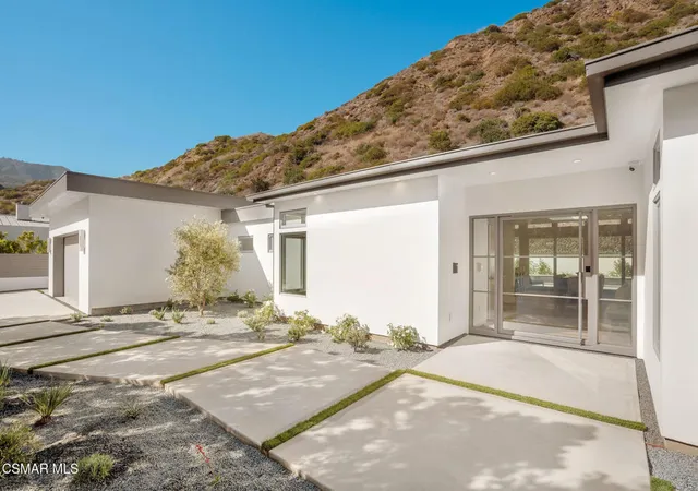 Photo 2 of Single family home for sale at 5924 Paseo Cyn Dr, Malibu, CA 90265 | MLS# 226003669 | Listing updated on 2026-09-16