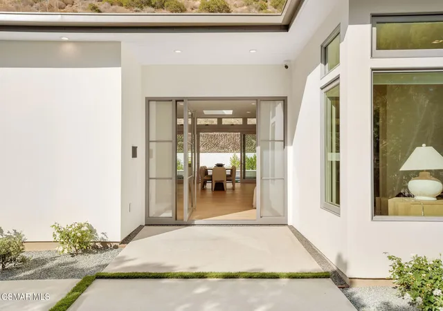 Photo 3 of Single family home for sale at 5924 Paseo Cyn Dr, Malibu, CA 90265 | MLS# 226003669 | Listing updated on 2026-09-16