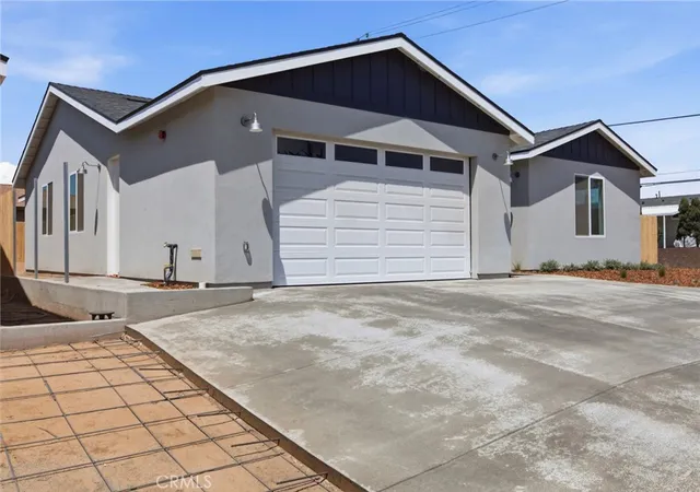 Photo 3 of Single family home for sale at 902 The Pike, Arroyo Grande, CA 93420 | MLS# SC26163332 | Listing updated on 2026-09-24