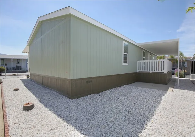 Photo 24 of Manufactured home for sale at 45521 State Hwy 74 #1, Hemet, CA 92544 | MLS# SW26164822 | Listing updated on 2026-09-15