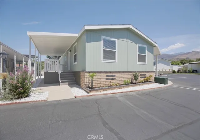 Photo 3 of Manufactured home for sale at 45521 State Hwy 74 #1, Hemet, CA 92544 | MLS# SW26164822 | Listing updated on 2026-10-06