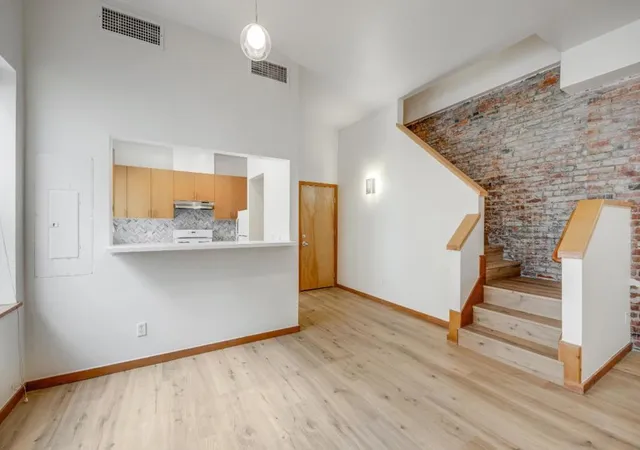 Photo 4 of House for sale at 883 Sacramento St, San Francisco, CA 94108 | MLS# ML82056440 | Listing updated on 2026-09-14