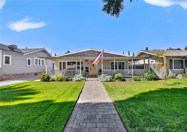 Photo 3 of Single family home for sale at 3920 Linwood, Riverside, CA 92506 | MLS# IV26169734 | Listing updated on 2026-09-24