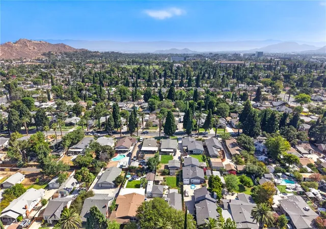 Photo 57 of Single family home for sale at 3920 Linwood, Riverside, CA 92506 | MLS# IV26169734 | Listing updated on 2026-09-24