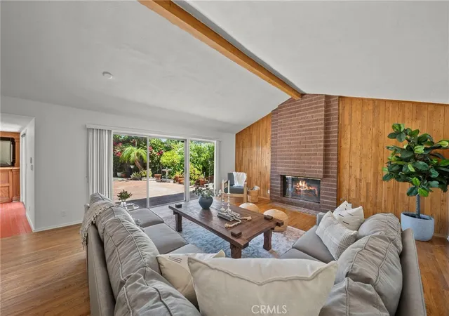 Photo 2 of Single family home for sale at 10106 Petit, North Hills, CA 91343 | MLS# SR26170121 | Listing updated on 2026-09-15