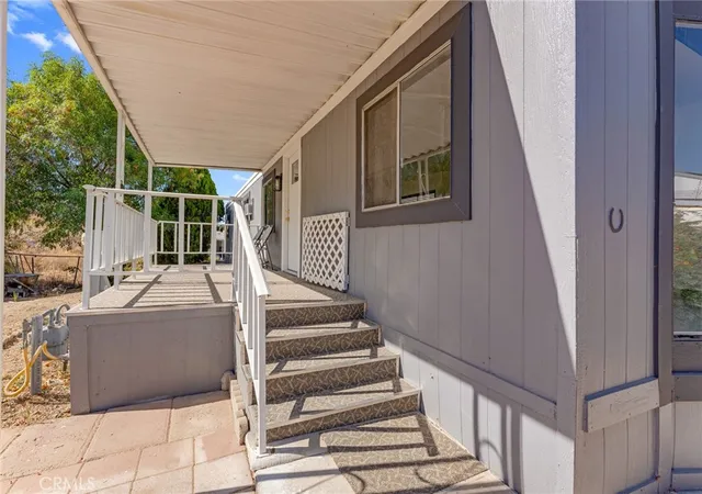 Photo 3 of Manufactured home for sale at 1700 S State #82, Hemet, CA 92543 | MLS# SW26169901 | Listing updated on 2026-09-18