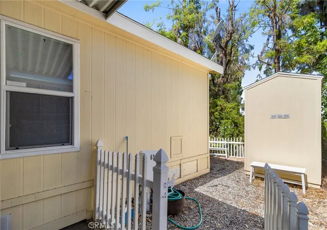 Photo 4 of Manufactured home for sale at 4201 Topanga Cyn #63, Woodland Hills, CA 91364 | MLS# SR26168515 | Listing updated on 2026-09-14