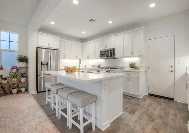 Photo 3 of Sale Pending at 28305 Heather Green Way, Menifee, CA 92584 | MLS# 260019083SD | Listing updated on 2026-09-14