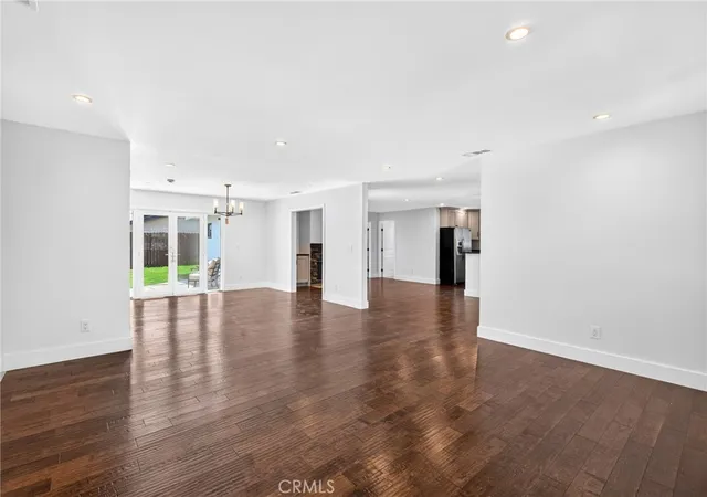 Photo 4 of Single family home for sale at 19352 Brookhurst, Huntington Beach, CA 92646 | MLS# OC26170705 | Listing updated on 2026-09-15