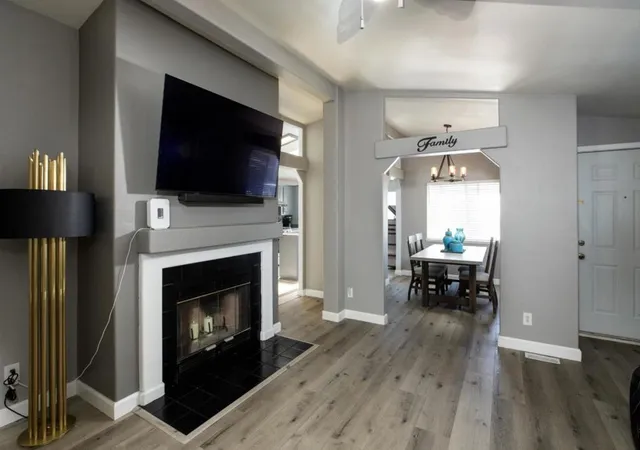 Photo 4 of Sale Pending at 1085 Tasman Dr #567, Sunnyvale, CA 94089 | MLS# ML82056627 | Listing updated on 2026-09-14