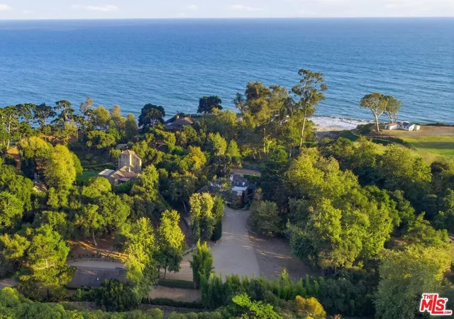 Photo 2 of Sale Pending at 2937 Padaro Ln, Carpinteria, CA 93013 | MLS# 26866795 | Listing updated on 2026-09-21