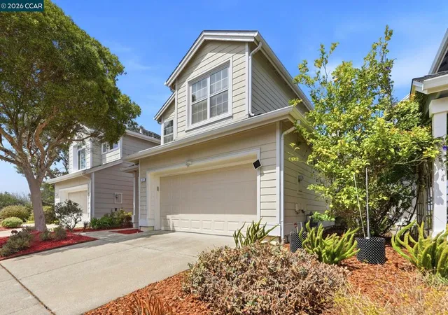 Photo 3 of Single family home for sale at 11 Seabreeze Dr, Richmond, CA 94804 | MLS# 41143952 | Listing updated on 2026-09-15