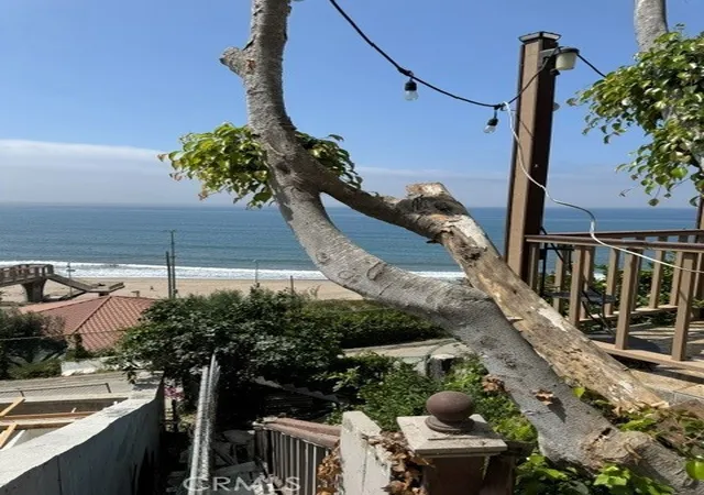 Photo 3 of Single family home for sale at 17614 Posetano Rd, Pacific Palisades, CA 90272 | MLS# BB26171395 | Listing updated on 2026-09-15