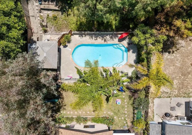 Photo 2 of Single family home for sale at 2337 Fallingleaf, Oceanside, CA 92056 | MLS# 260019173SD | Listing updated on 2026-09-15