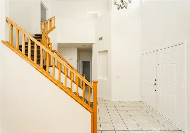 Photo 3 of Sale Pending at 4156 Sungate Dr, Palmdale, CA 93551 | MLS# SR26166087 | Listing updated on 2026-09-15