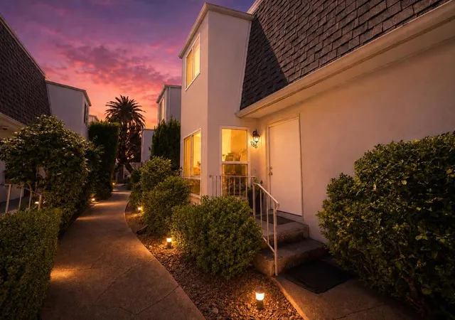 Photo 1 of Condo for sale at 786 Arguello St #108, Redwood City, CA 94063 | MLS# ML82056769 | Listing updated on 2026-09-15