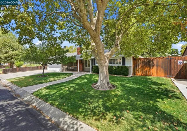 Photo 3 of Sale Pending at 166 Cynthia Dr, Pleasant Hill, CA 94523 | MLS# 41144060 | Listing updated on 2026-09-15