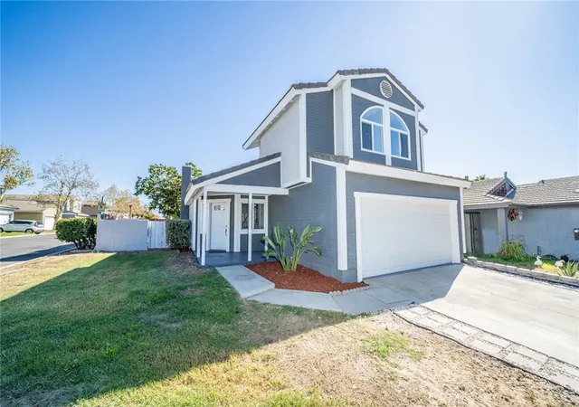 Photo 1 of Single family home for sale at 827 S Tamarisk Ave, Rialto, CA 92376 | MLS# IV26171893 | Listing updated on 2026-10-06