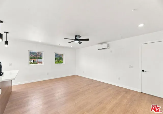 Listing Photo 5 - Condo for sale in building located at 577 W Ave 28, Los Angeles, CA 90065
