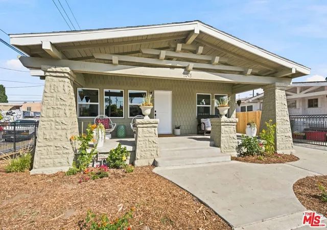 Condo for sale at 2801 Jeffries Ave, Los Angeles, CA 90065 | MLS# 26869187