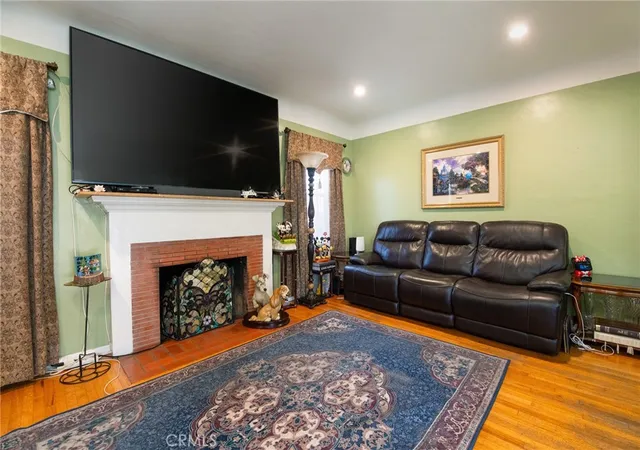 Photo 2 of Sale Pending at 8318 Flight, Los Angeles, CA 90045 | MLS# DW26170627 | Listing updated on 2026-09-17