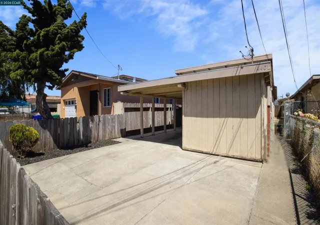 Photo 3 of Sale Pending at 440 Marina Way, Richmond, CA 94804 | MLS# 41144117 | Listing updated on 2026-09-14