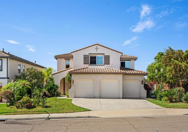 Photo 2 of Single family home for sale at 5276 Willow Walk, Oceanside, CA 92057 | MLS# NDP2607417 | Listing updated on 2026-09-17