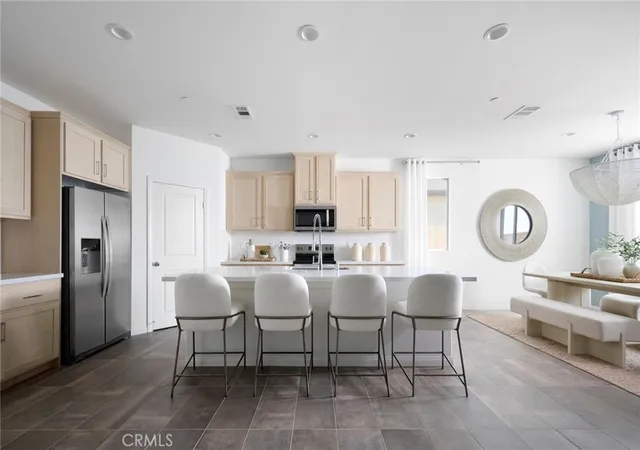 Photo 2 of Single family home for sale at 1585 Monarch Ct, Perris, CA 92571 | MLS# IV26172148 | Listing updated on 2026-09-15