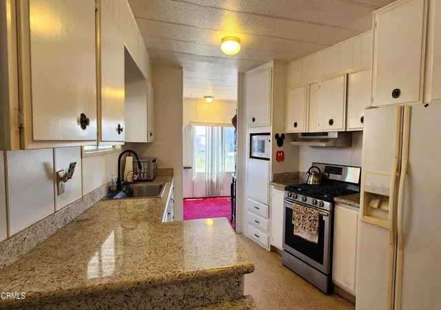 Photo 3 of Sale Pending at 1500 Richmond Rd #12, Santa Paula, CA 93060 | MLS# V1-38053 | Listing updated on 2026-09-15