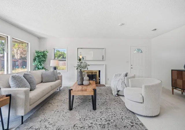 Photo 2 of Single family home for sale at 1962 El Dorado Ave, San Jose, CA 95126 | MLS# ML82056885 | Listing updated on 2026-09-15