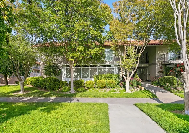 Photo 2 of Condo for sale at 2143 D Ronda Granada #D, Laguna Woods, CA 92637 | MLS# PW26171373 | Listing updated on 2026-09-14