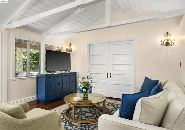 Photo 3 of Single family home for sale at 2323 Kilkare, Sunol, CA 94586 | MLS# 41144231 | Listing updated on 2026-09-15