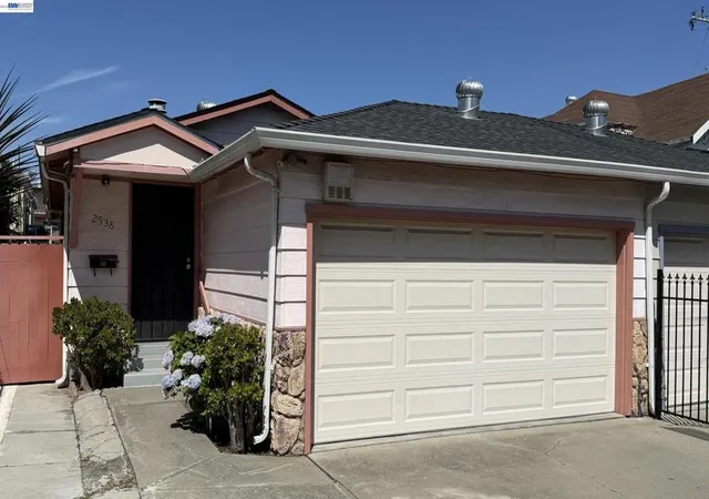 Photo 1 of Single family home for sale at 2538 E 16th Street, Oakland, CA 94601 | MLS# 41144266 | Listing updated on 2026-09-15