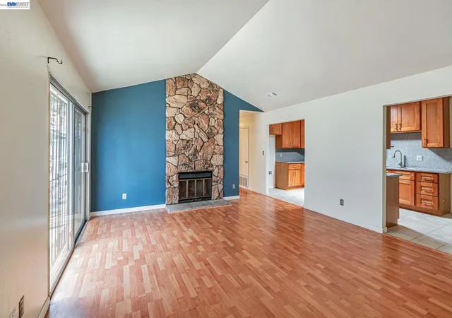 Photo 3 of Single family home for sale at 2538 E 16th Street, Oakland, CA 94601 | MLS# 41144266 | Listing updated on 2026-09-15
