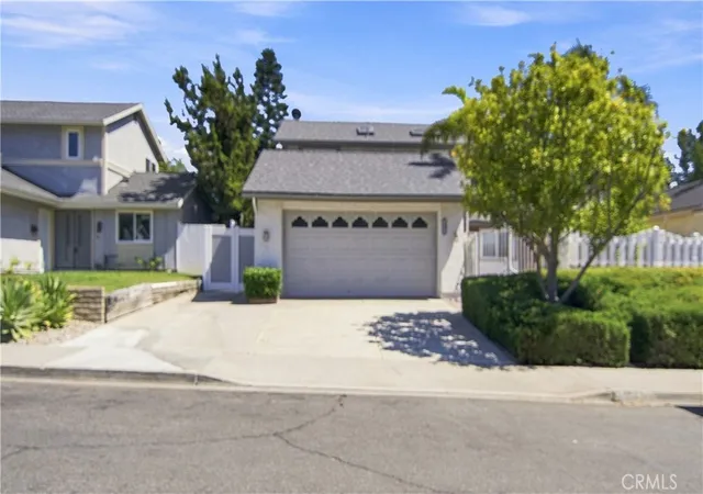 Photo 2 of Single family home for sale at 24092 Hurst Dr, Lake Forest, CA 92630 | MLS# OC26172890 | Listing updated on 2026-09-14