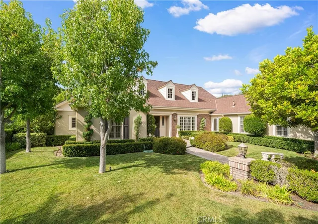 Photo 2 of Mansion for sale at 11 Devonwood, Trabuco Canyon, CA 92679 | MLS# OC26172402 | Listing updated on 2026-09-15
