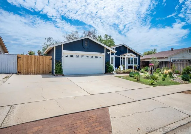 Photo 2 of Sale Pending at 2109 Beartrap Pl, Escondido, CA 92027 | MLS# 260019399SD | Listing updated on 2026-09-15