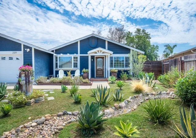 Photo 3 of Sale Pending at 2109 Beartrap Pl, Escondido, CA 92027 | MLS# 260019399SD | Listing updated on 2026-09-15
