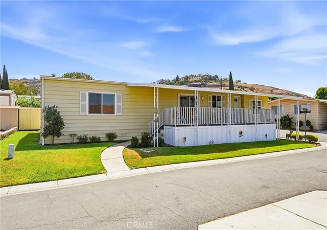 Photo 2 of Manufactured home for sale at 5215 E Chapman #55, Orange, CA 92869 | MLS# OC26172923 | Listing updated on 2026-09-14