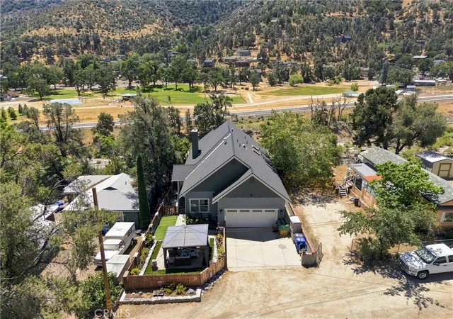 Photo 2 of Single family home for sale at 3900 Park View, Frazier Park, CA 93225 | MLS# SR26172922 | Listing updated on 2026-09-15