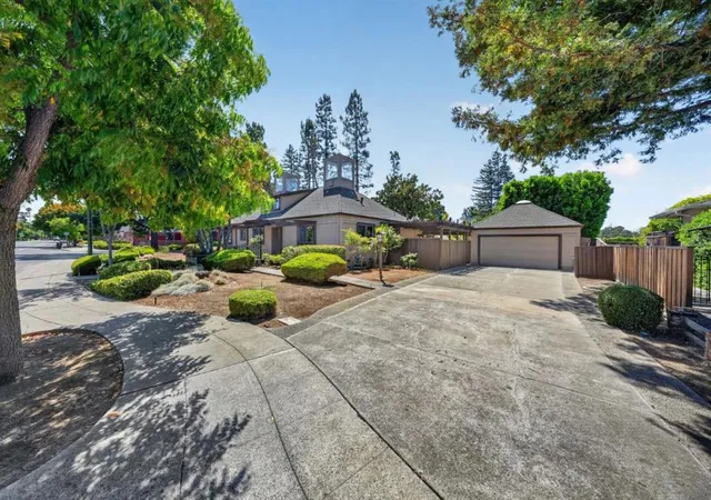 Photo 3 of Sale Pending at 402 Sylvan Ave, Mountain View, CA 94041 | MLS# ML82057030 | Listing updated on 2026-09-15