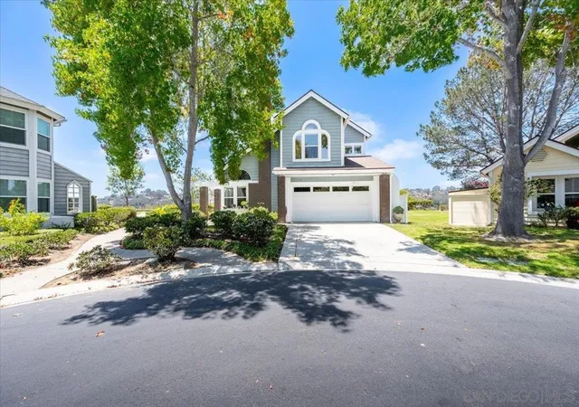 Photo 3 of Single family home for sale at 3603 Lorimer Ln, Encinitas, CA 92024 | MLS# 260019452SD | Listing updated on 2026-09-15