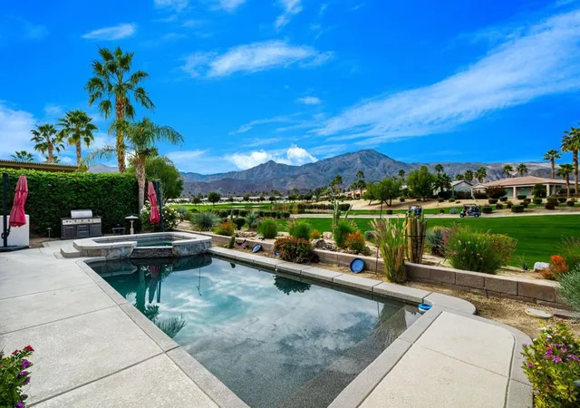 Photo 2 of Single family home for sale at 60907 Fire Barrel Dr, La Quinta, CA 92253 | MLS# 219151220DA | Listing updated on 2026-09-15