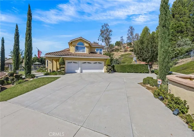 Photo 2 of Single family home for sale at 3865 San Antonio Rd, Yorba Linda, CA 92886 | MLS# PW26173727 | Listing updated on 2026-10-01
