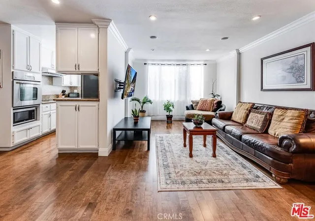 Photo 4 of Condo for sale at 5429 Newcastle Ave #313, Encino, CA 91316 | MLS# SR26173743 | Listing updated on 2026-09-14
