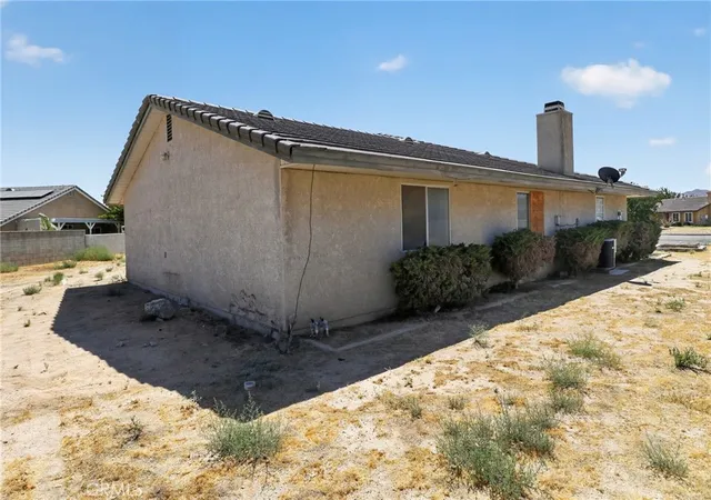 Photo 2 of Single family home for sale at 14744 Grafton, Helendale, CA 92342 | MLS# PW26173275 | Listing updated on 2026-09-14