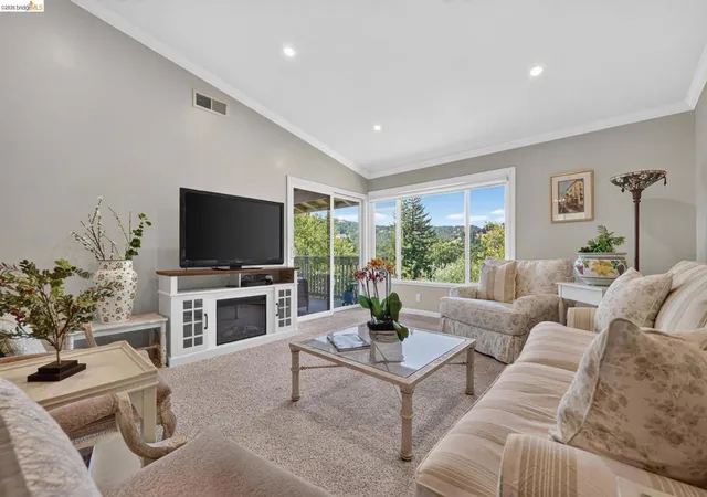Photo 1 of Sale Pending at 2608 Saklan Indian Dr #3, Entry 4, Walnut Creek, CA 94595 | MLS# 41144426 | Listing updated on 2026-09-15
