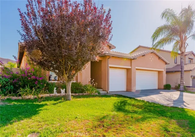 Photo 2 of Single family home for sale at 371 Plateau Pkwy, Perris, CA 92570 | MLS# SW26173985 | Listing updated on 2026-09-15