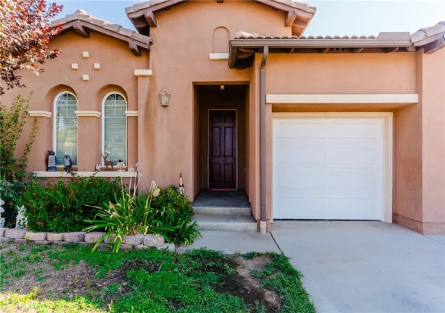 Photo 4 of Single family home for sale at 371 Plateau Pkwy, Perris, CA 92570 | MLS# SW26173985 | Listing updated on 2026-09-15