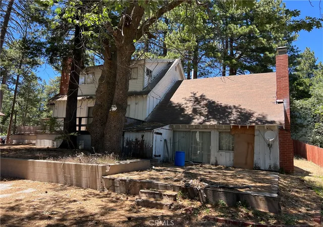 Photo 2 of Single family home for sale at 31096 Wild Oak, Running Springs, CA 92382 | MLS# IG26174284 | Listing updated on 2026-09-14